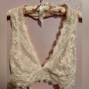 FREE PEOPLE INTIMATELY SOFT LACE BRALETTE HALTER WASHED NEVER WORN